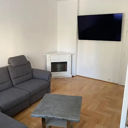 Apartment Subarini Garden