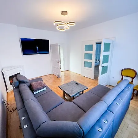 Apartment Subarini Garden